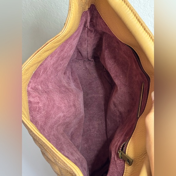 MARC JACOBS Tan Quilted Leather Handbag Made in Italy - Picture 13 of 14